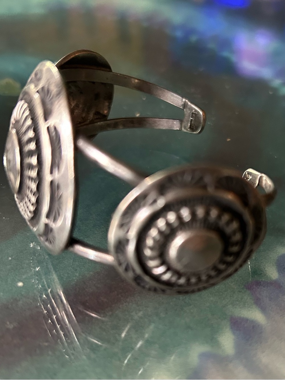 Vintage Silver Concho Bracelet Sterling Silver 1980’s era - Picture 2 of 3